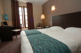 hotel-la-croix-blanche-fontevraud-chambre-confort-2