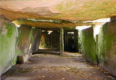 dolmen2-241035