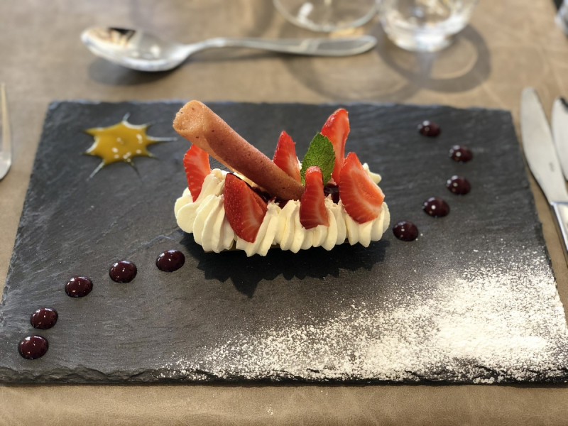 h-tel-du-parc-tarte-aux-fraises-1859751