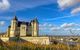 chateau-de-saumur-a-lautomne-